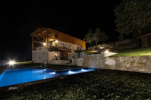 HUGS Nature Retreat Heated Pool & Jacuzzi