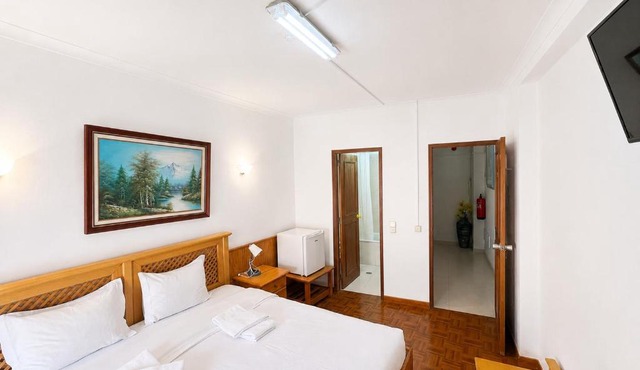 Lagos Central Suite DBV Guesthouse in Lagos