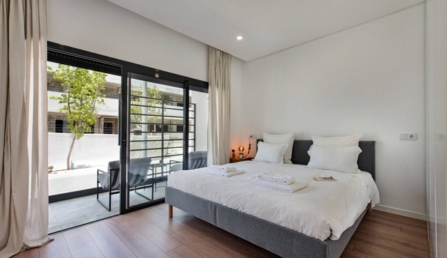 Light, Comfort and Prime Location in Cabanas de tavira