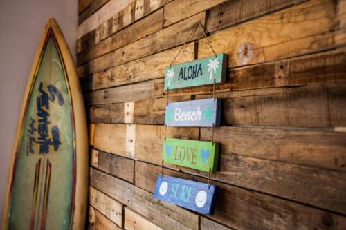 Lisbon Surf Villa in Almada
