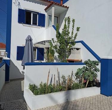Lomba House, Almoçageme