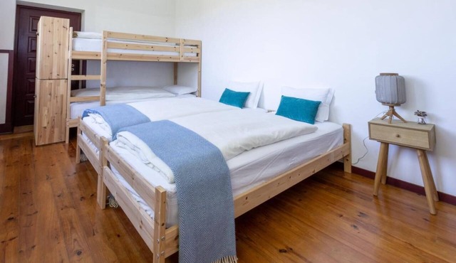 Loriga Feel Nature- Hostel