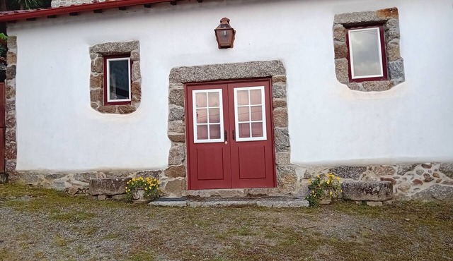 Lovely, cozy cottage fully equipped with a pool: 50 minutes from Porto Airport in Guimarães