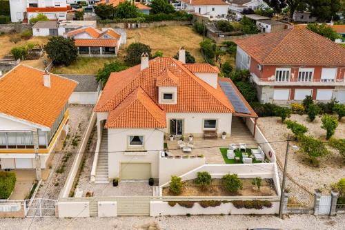 Lovely Villa - By Y Concept