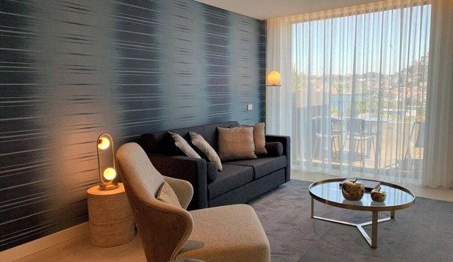 Luxury 2BR in Gaia | Iconic Views + Spa and Parking in Vila Nova de Gaia