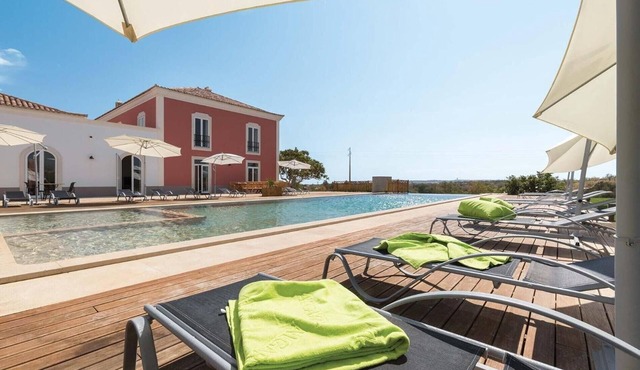 Luxury in the Countryside - Villa Ataboeira in Guia