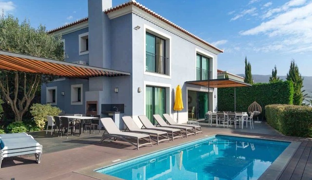 Luxury Villa with Ocean View & Private Pool in Prazeres