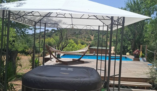 Marvelous Glamping lodge with two bedrooms in charming Loulé for your getaway