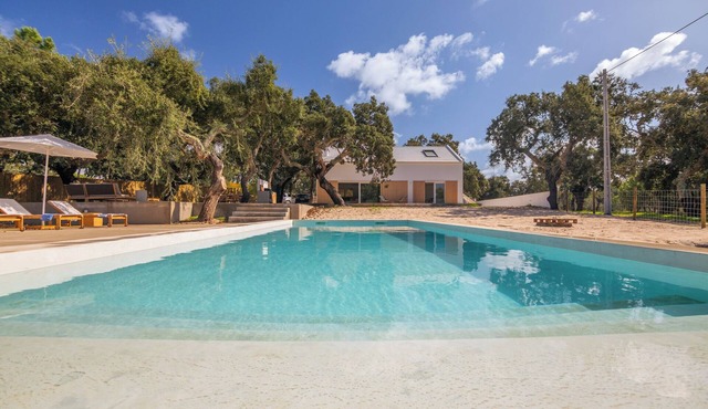 Melides Sand House - up to 8 guests!