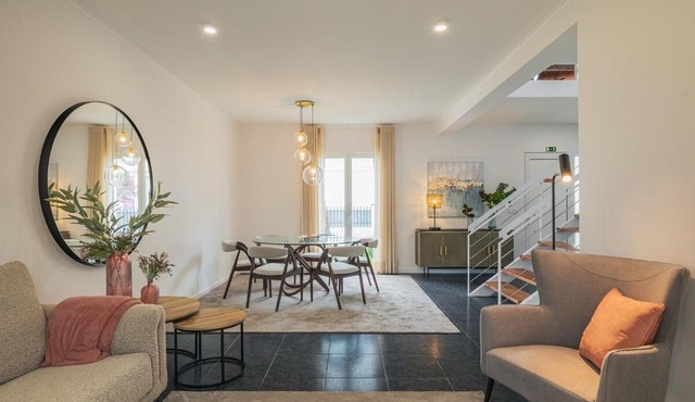 Modern 3BR Home, AC in All Rooms, Walk to 2 Beaches, Private Patio, Washer & Dryer in Ribeira Grande