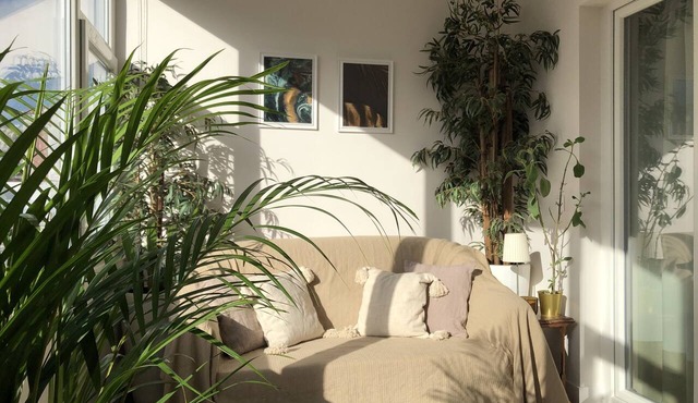 Modern City Center Apartment – Live, Work & Discover Portugal in Torres Vedras