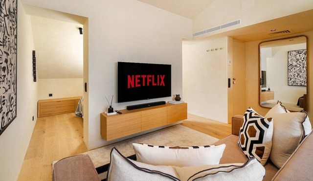 Modern Studio for Easy Everyday Living