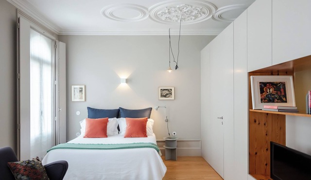 Modern Studio with Large Balcony | Baumhaus Serviced Apartments | Central Porto