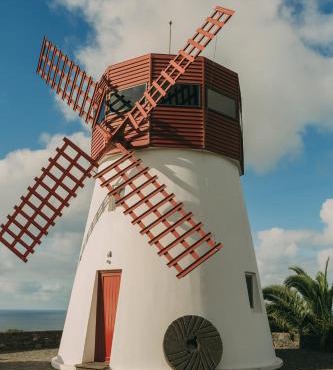 Moinho das Feteiras in Ponta Delgada