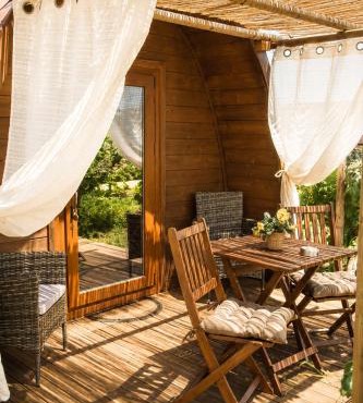Moment's in Nature Vineyard Bungalows Pool & Jacuzzi