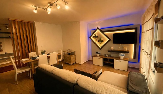 Montijo Lux 2 Bedrooms 2 Bathrooms Near Lisbon in Palhais