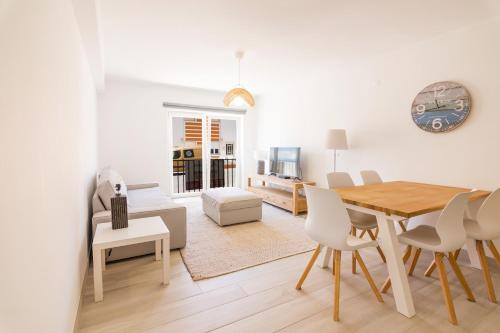 Moon Beach House in Atalaia