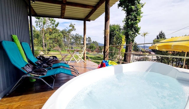 NATURA JACUZZI DESIGN CHALET: EVERY TRAVELER'S DREAM in Esposende