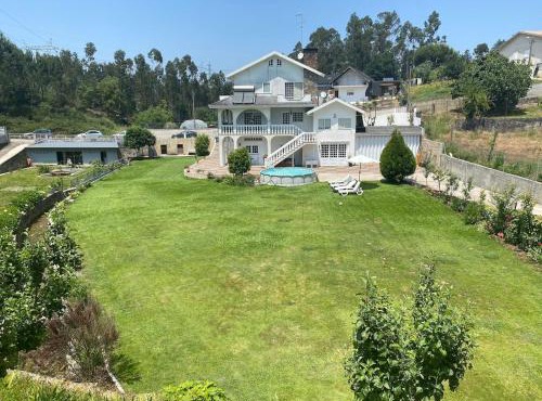 Nature & Family Guesthouse in Santa Maria da Feira