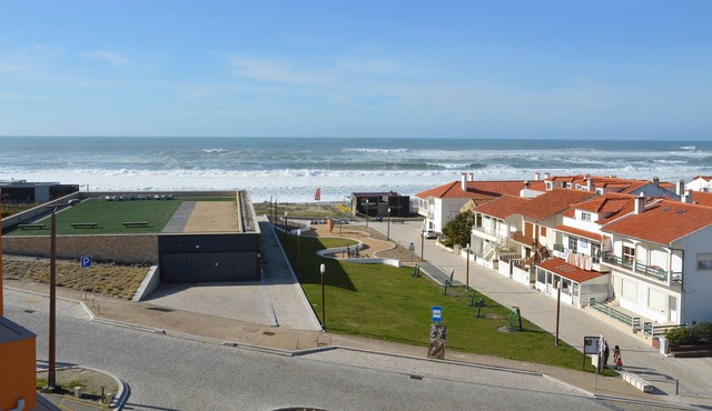 Near Nazare Big Waves Surf - Free WiFi in Paredes da Vitória