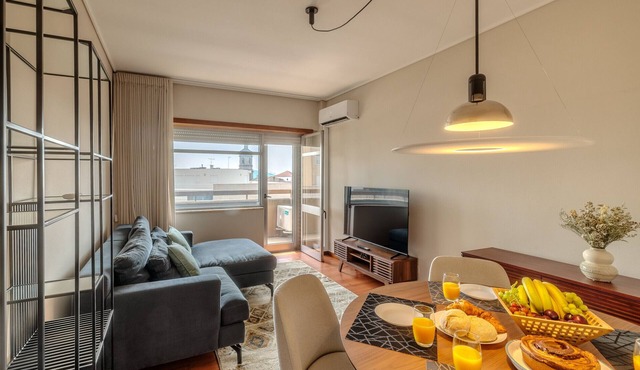 Norton de Matos II by House and People