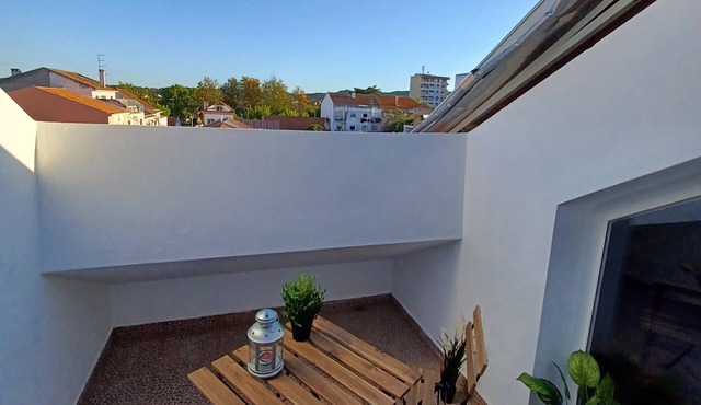 O "encanto" é um Apartamento Central. Construção de 2024