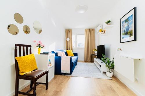 Painter 3 bedroom Apartment in Lisbon