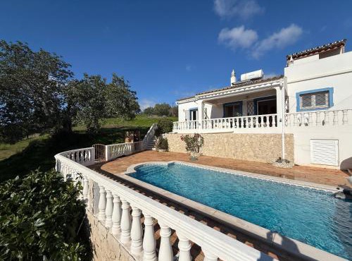 Pool Villa with Mountain Views near Tavira