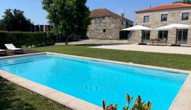 PORTO - Penafiel - QUINTA DE SANTIAGO COUNTRY HOUSE in Penafiel