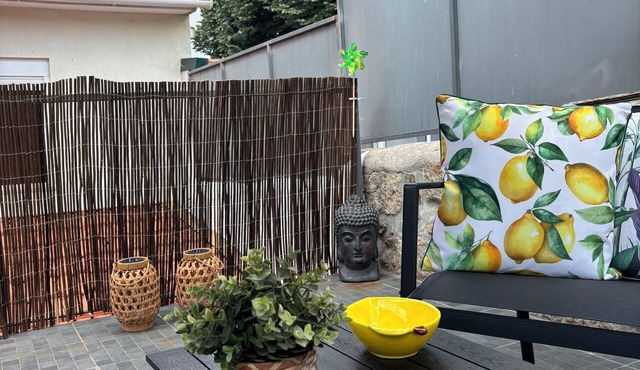 Porto Terrace House | Private Terrace | Free Wi-Fi | by Constanjo Homes in Porto