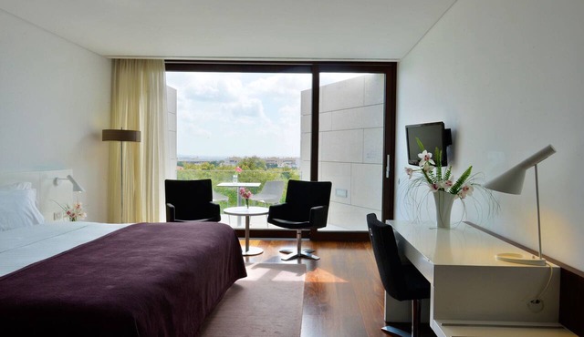 Pousada Palácio Estoi, Faro - Small Luxury Hotels Of The World