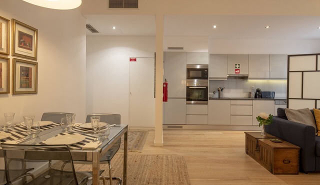 Prestige Palace Apartment (C37)