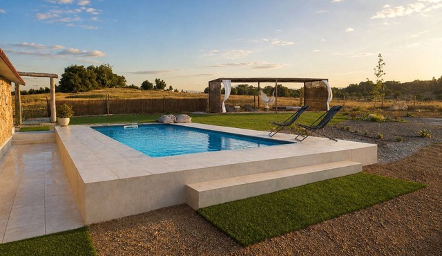 Private Alentejo Retreat with Pool & Spa in Esperança Arr