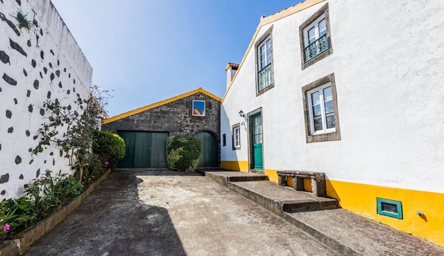 Charming house in the countryside in Santo António de Nordestinho