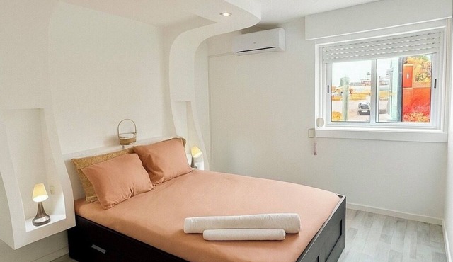 StaySanto in Loures - Refurbished and comfortable rooms