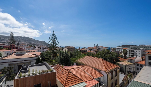 Quebra Costas I – A Refuge with Panoramic Views