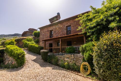 Quinta de Silvares in Armamar