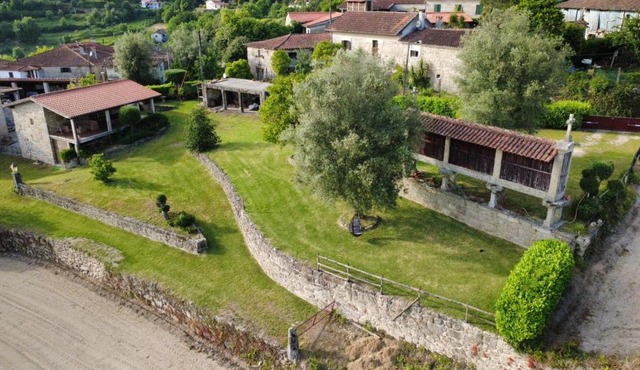 Quinta do Paço - Casa do Caseiro in Vila Verde