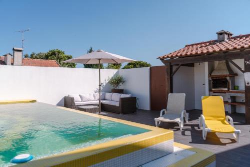 Retiro da Atafona Beach Pool House White in Murtosa