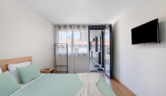 Room 7 with private bathroom, Wi-Fi, and air conditioning in Rossas