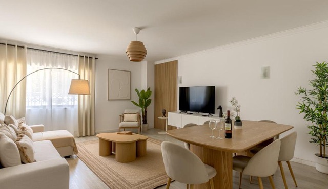Royal Apartament in Massama