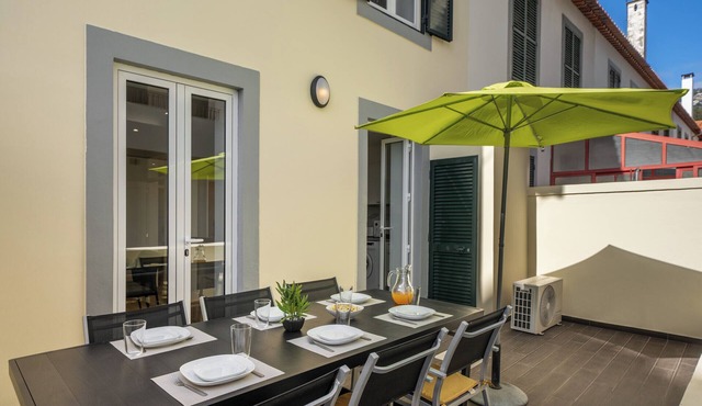 Rua do Pina 5 – Cozy 3-Bedroom Home in Funchal in Funchal