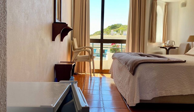 Salema Beach Hotel