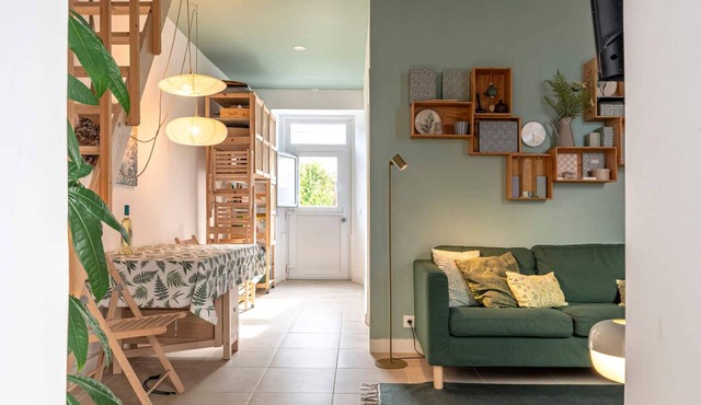Scandi Tiny House by the Beach/Surf | Lisbon Coast in Parede