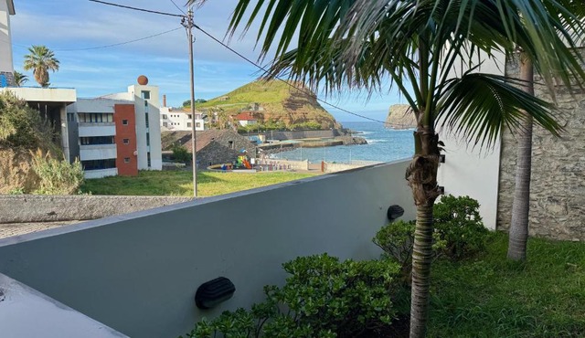 Sea Breeze Boutique House in Machico