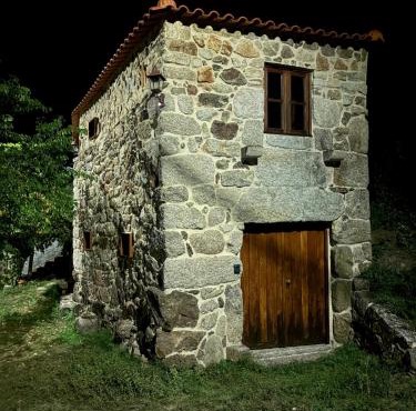 Sidrós Houses