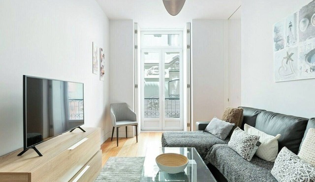 Spacious 1 Bed Apartment near Baixa in Lisboa