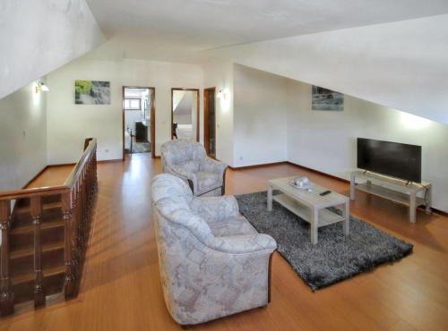 Spacious house in Santa Maria da Feira - 220 m² with city view in Santa Maria da Feira