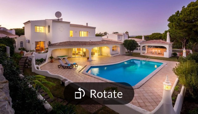 Spacious Villa with pool,sleeps 10/12 WiFi& Euro TV in Almancil