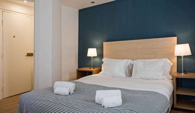 Sta. Catarina RC · Cozy apartment in Lisbon's center! in Lisbon